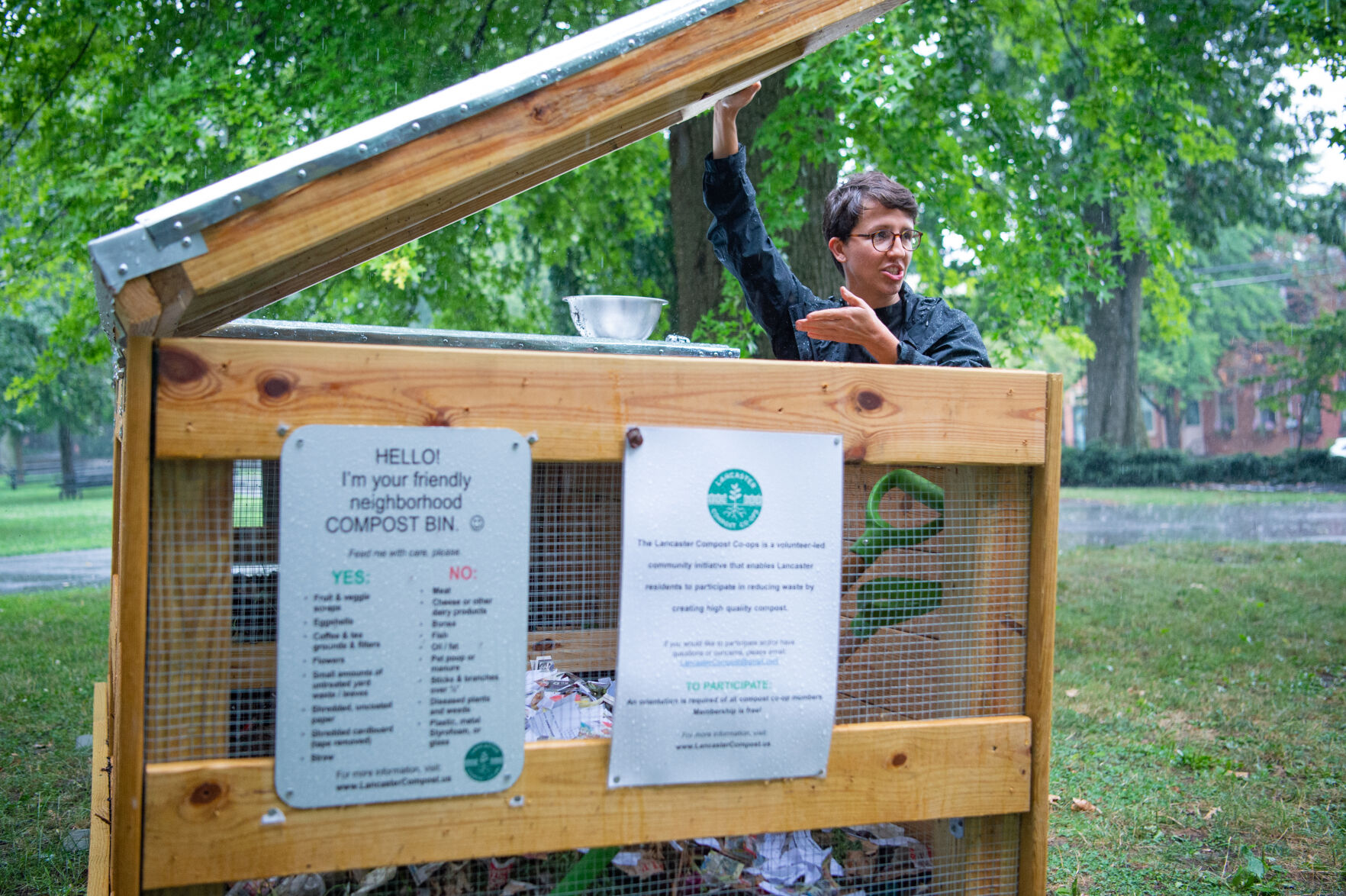Compost bin-06.jpg